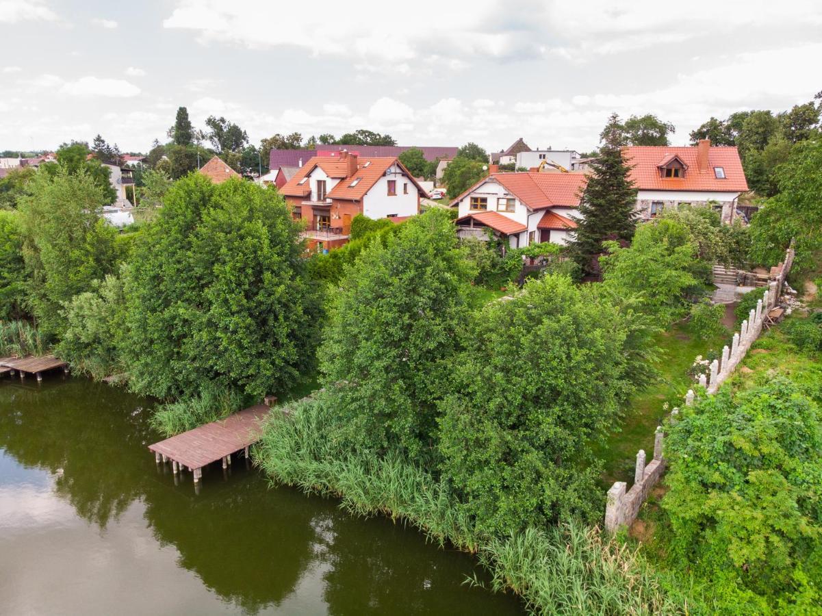 Dom Nad Jeziorem Z Prywatnym Pomostem I Lodka - Wifi I Parking W Cenie Vila Strzelce Krajenskie Exterior foto